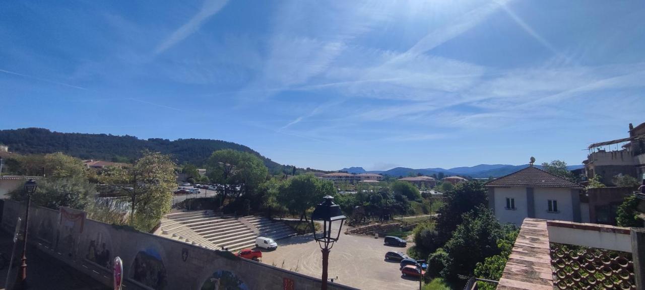 Appartement Provencal Avec Terrasse Dans Le Var Les Arcs-sur-Argens المظهر الخارجي الصورة